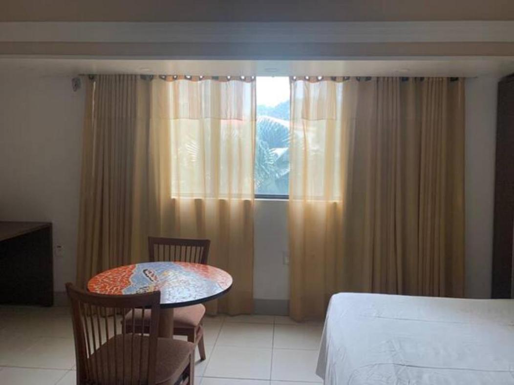 Flat No Tropical Executive Hotel Manaus Luaran gambar